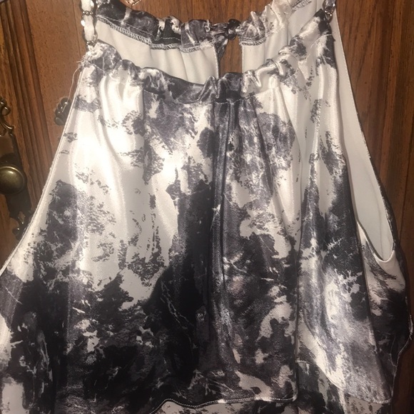 Top - Picture 5 of 5